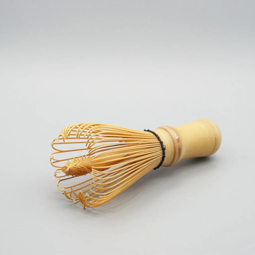 A 120-tine bamboo chasen whisk